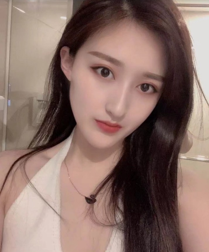 体验高端模特兼职妹妹